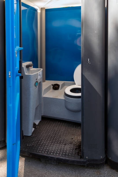 Affordable portable toilet rental in Santa Fe, TX