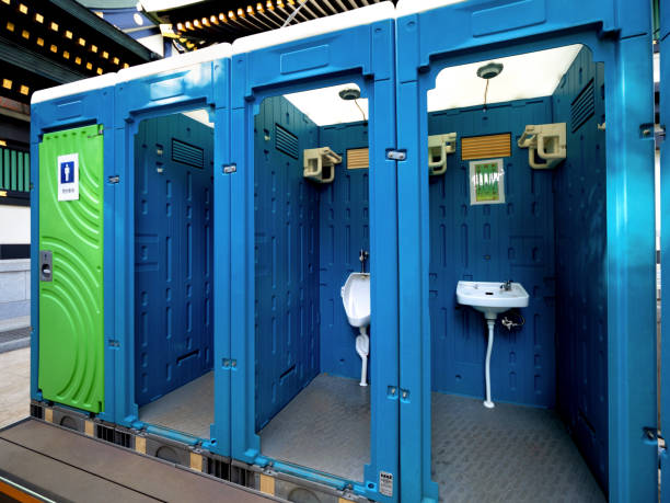 Porta potty delivery and setup in Santa Fe, TX